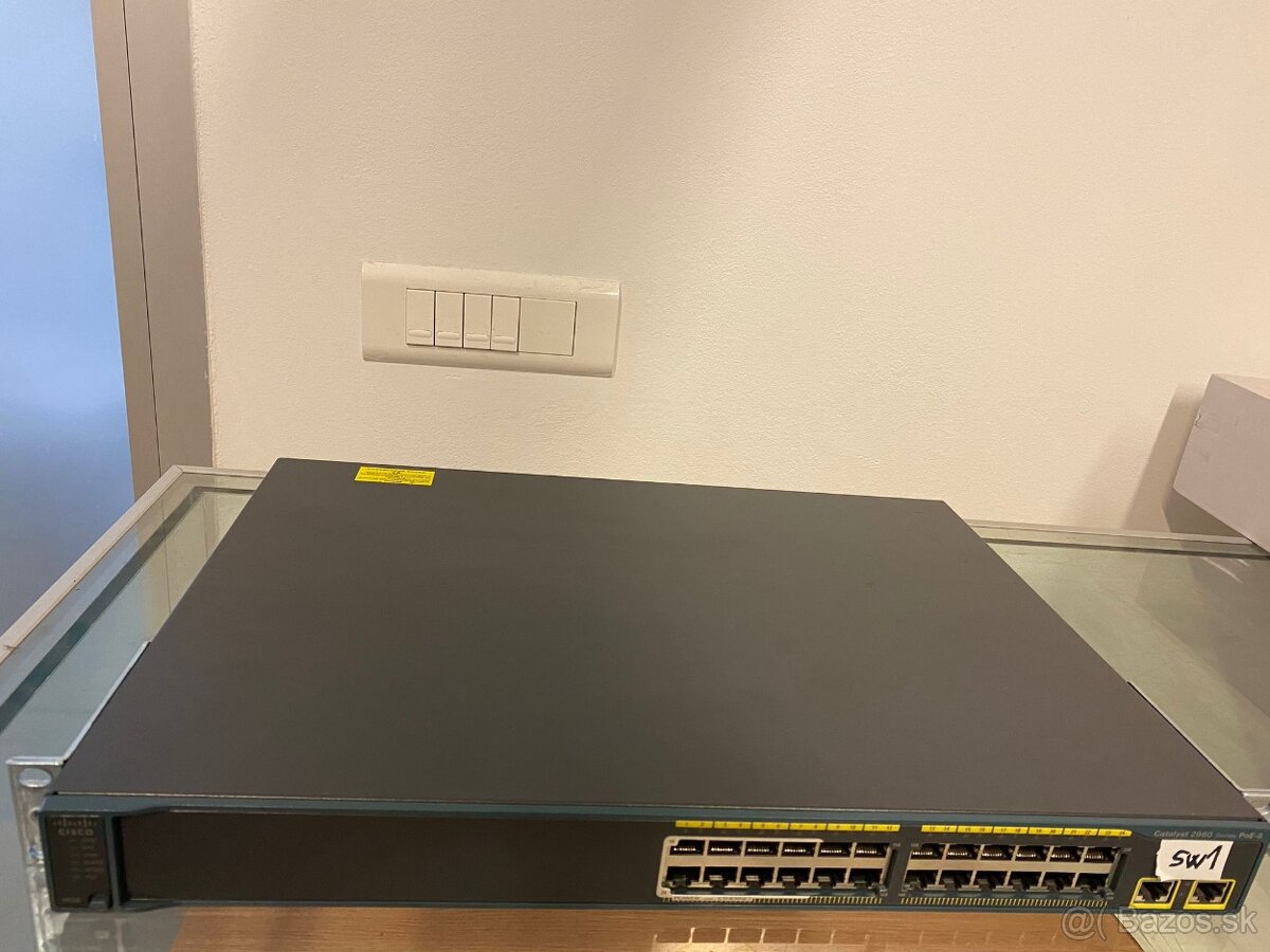 Cisco WS-C2960-24TT-L