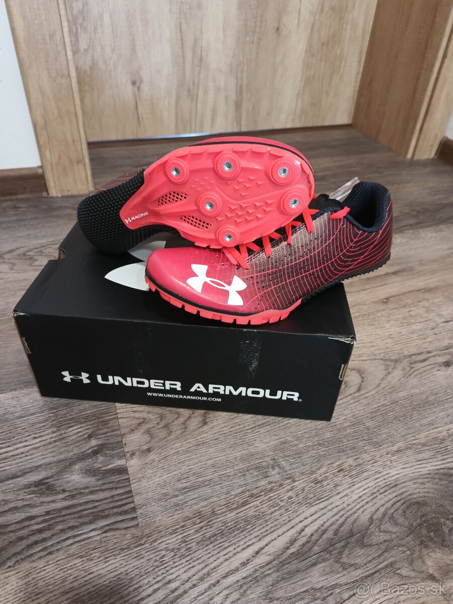 Under armour tretry, č.44,5.