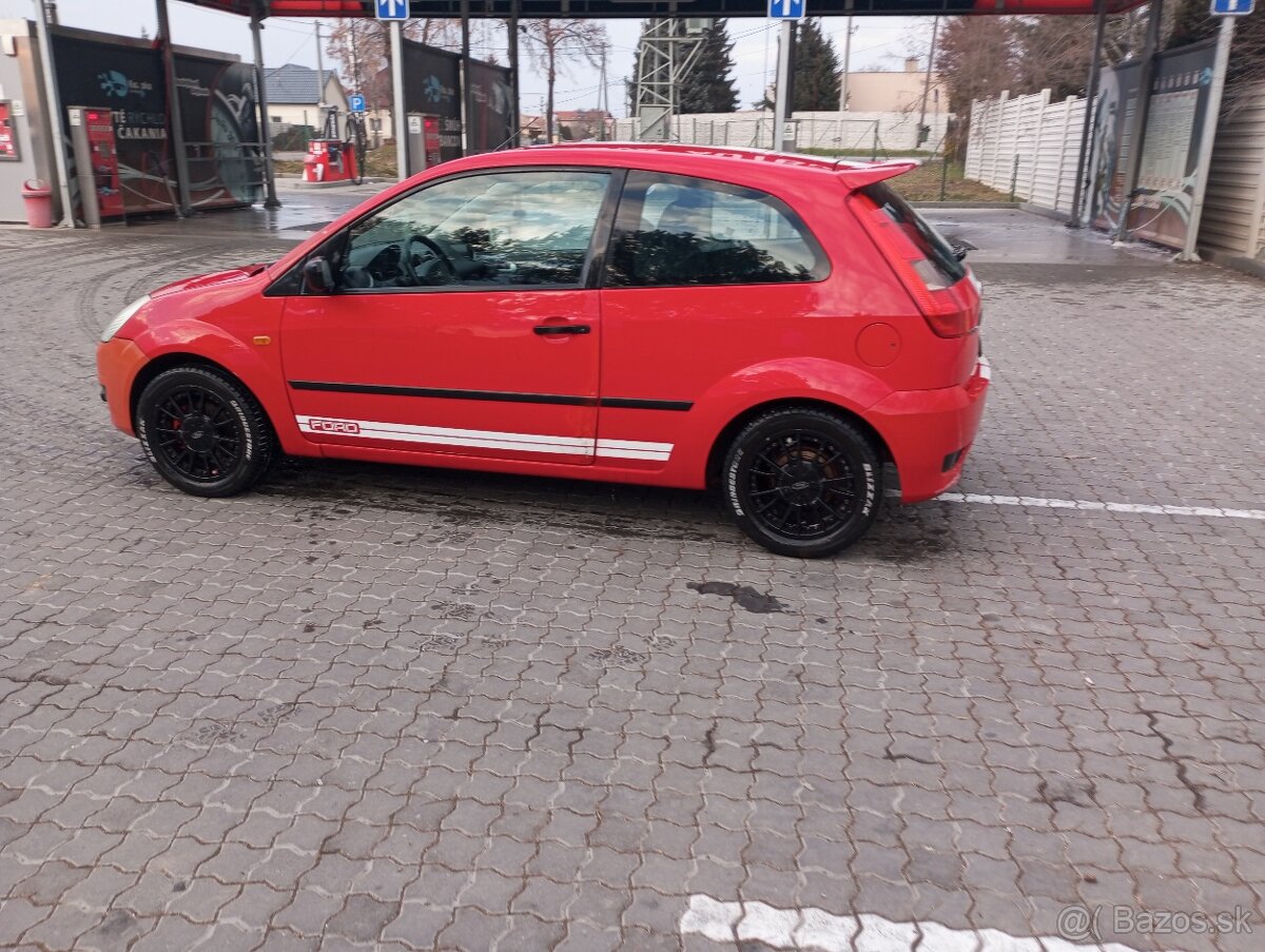 Predám/Vymením Ford fiesta 1.6 74kw R.V.2005