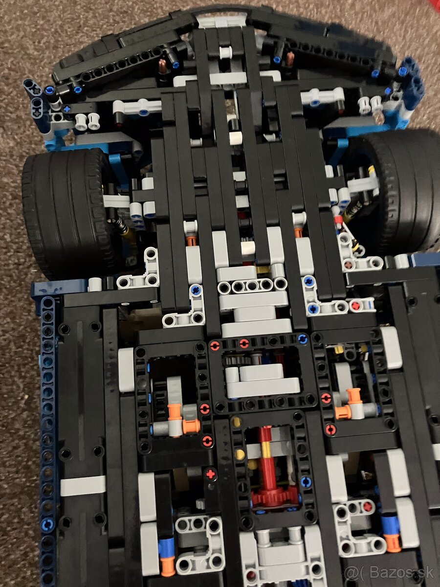 Lego Bugatti Chiron 42083