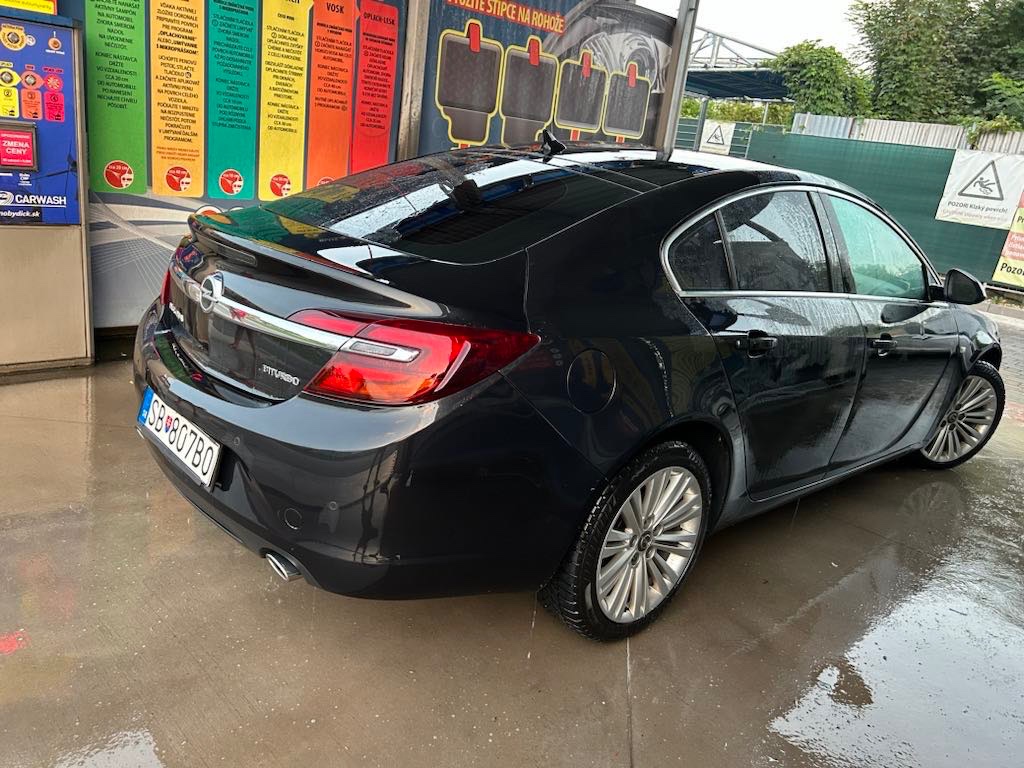 Predam v celku Opel Insignia