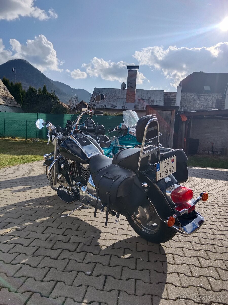 Suzuki Intruder 1500