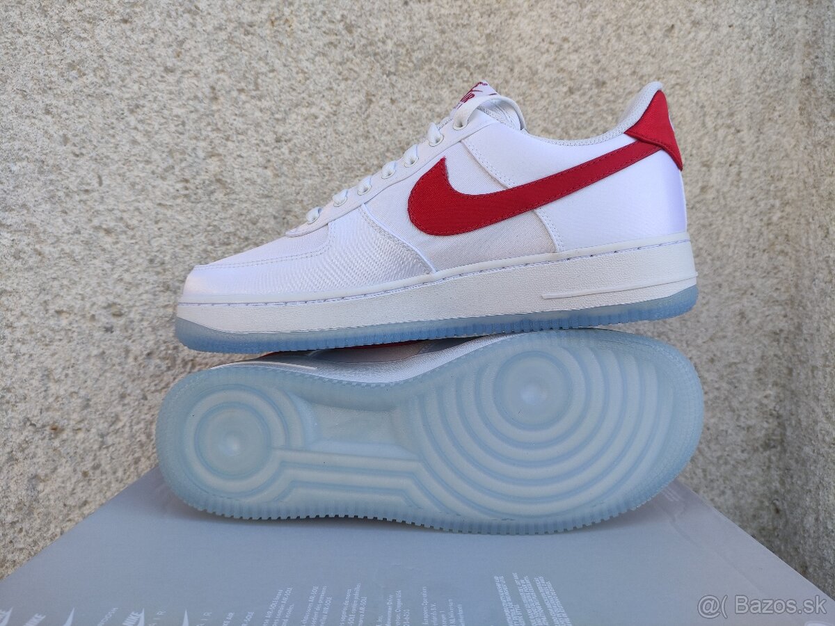 Dámské tenisky Nike Air Force 1 '07 ESS, velikosti: 40,5, 40