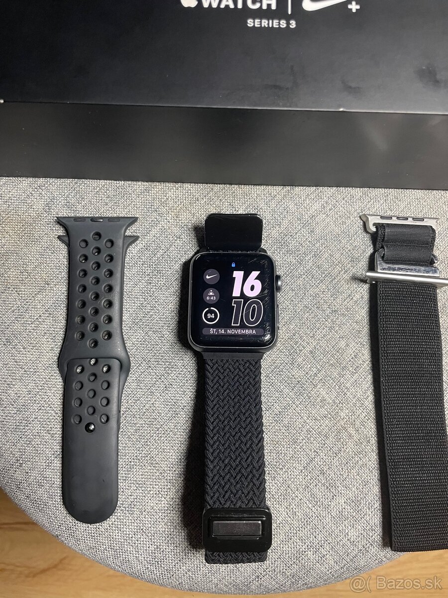 Apple watch series 3 42mm Nike edition