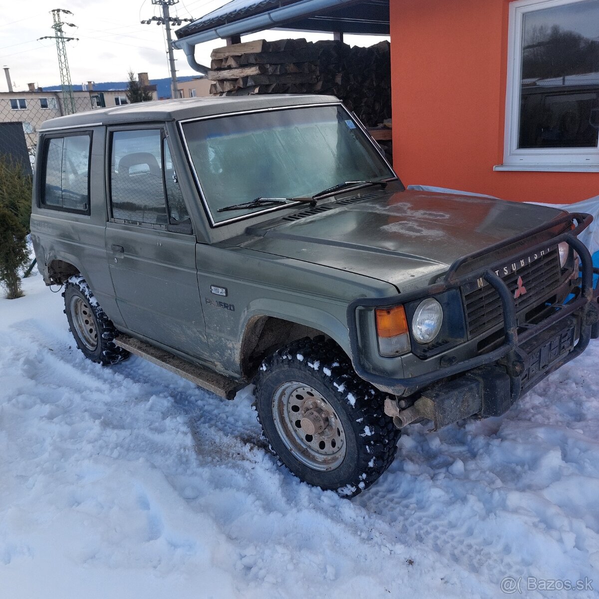 Mitsubishi pajero1 2.5td