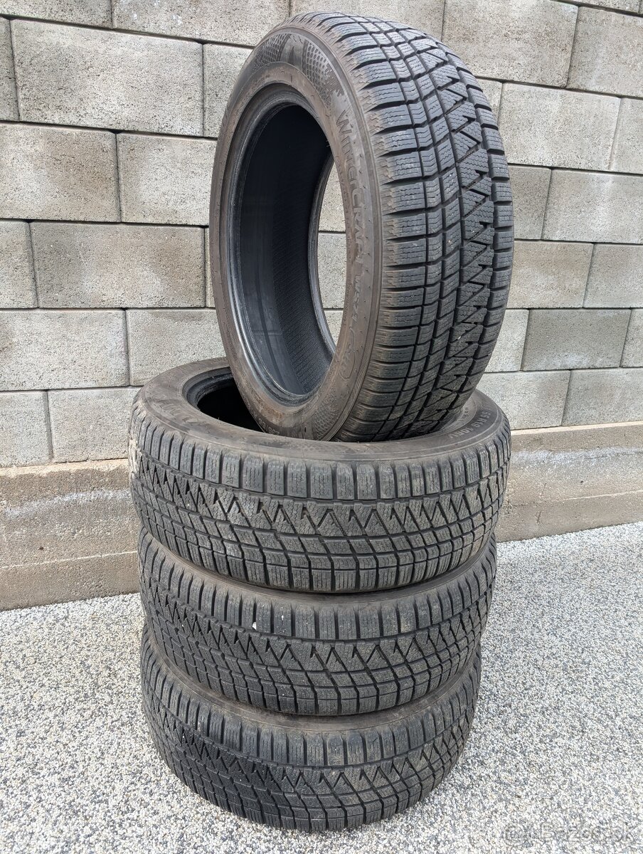 Predám zimné pneu 235/55 R19