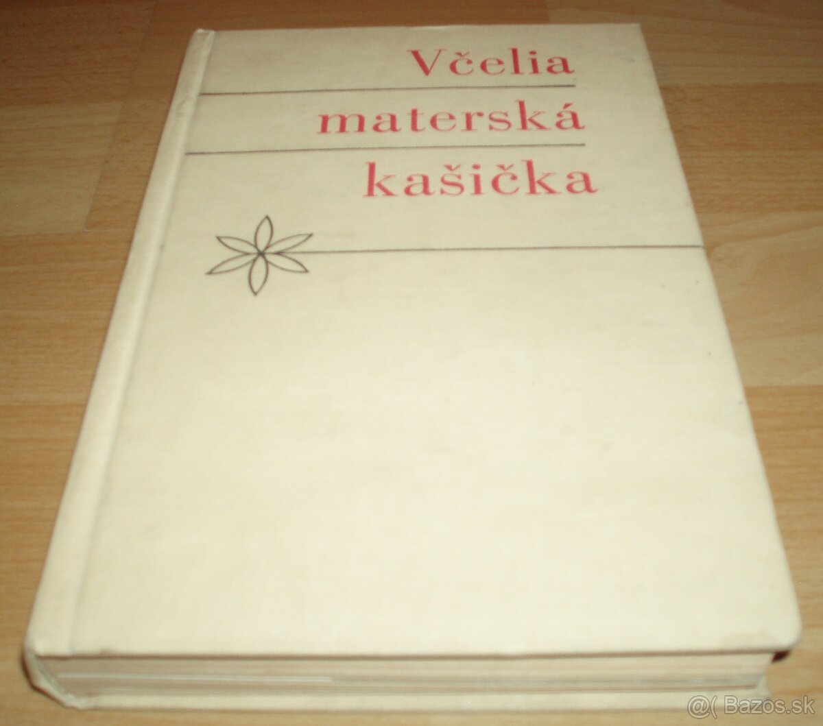 Včelia materská kašička