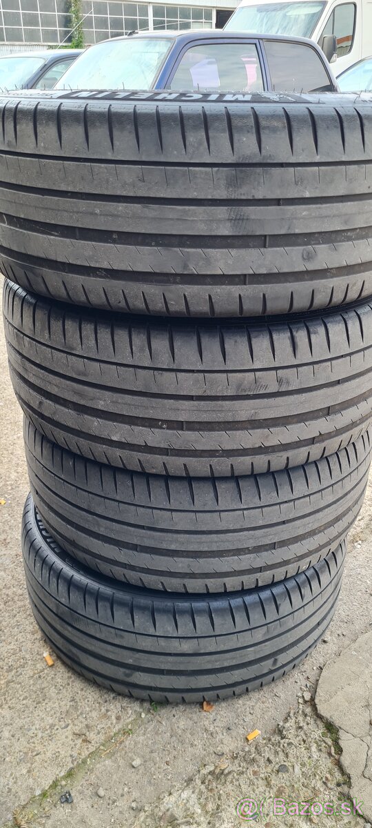 Michelin 255/40 R20 letne