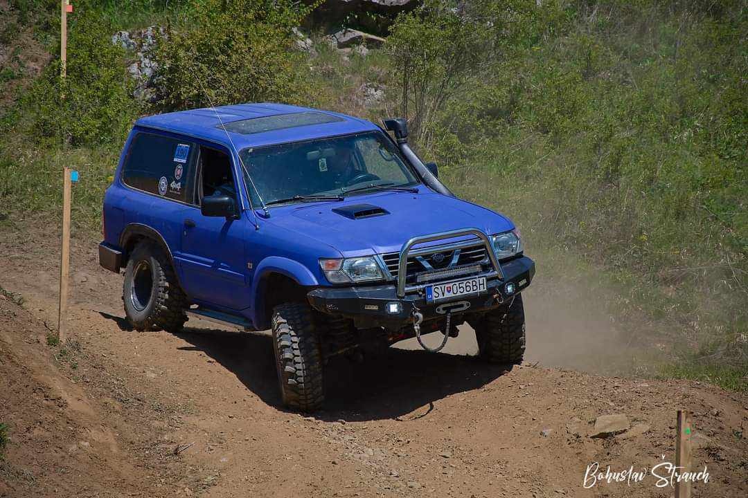 Nissan Patrol y61