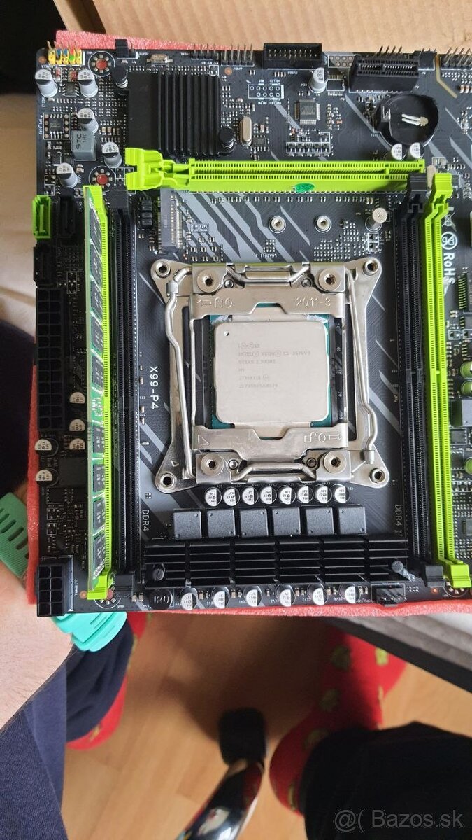 Xeon E5 2670 v3 + matičná LGA2011-3 + 16GB ram