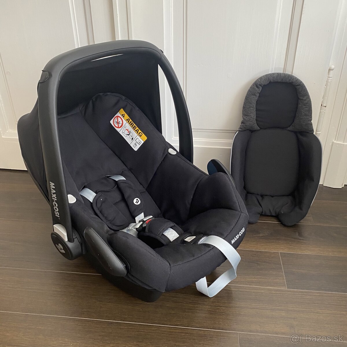 Predam detsku autosedacku maxi cosi rock 0-12m