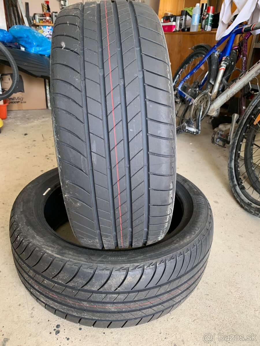 2kusy letné continental 215/45 r17