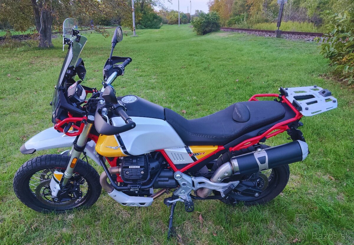 Moto Guzzi V85TT E4 2020