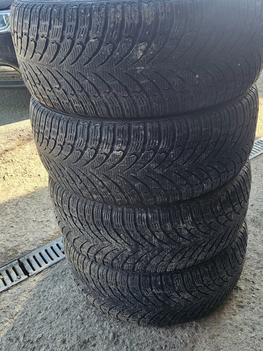 Zimne pneumatiky 245/50 r19