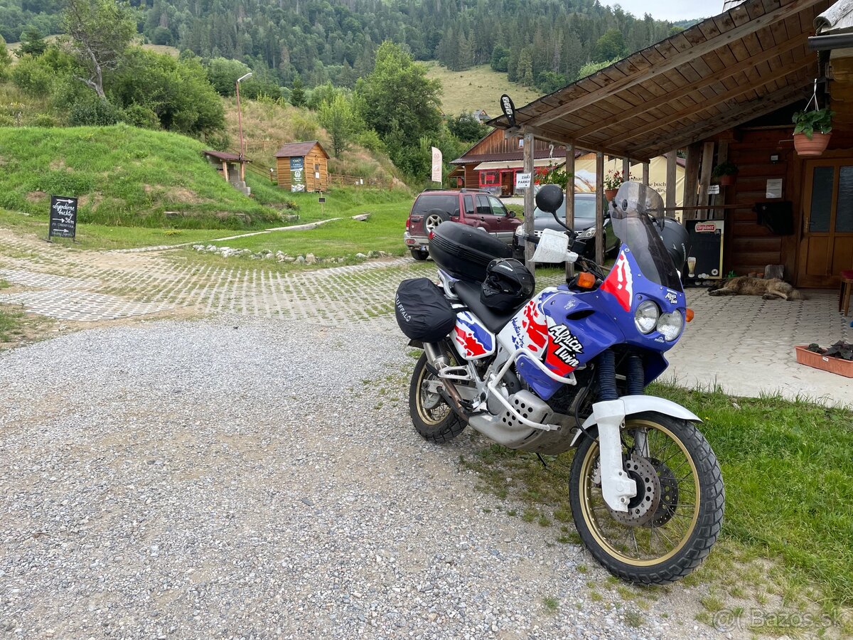 Honda Africa Twin XRV 750 RD07