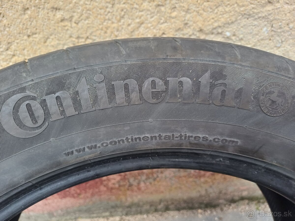 235/55R19 letné Continental