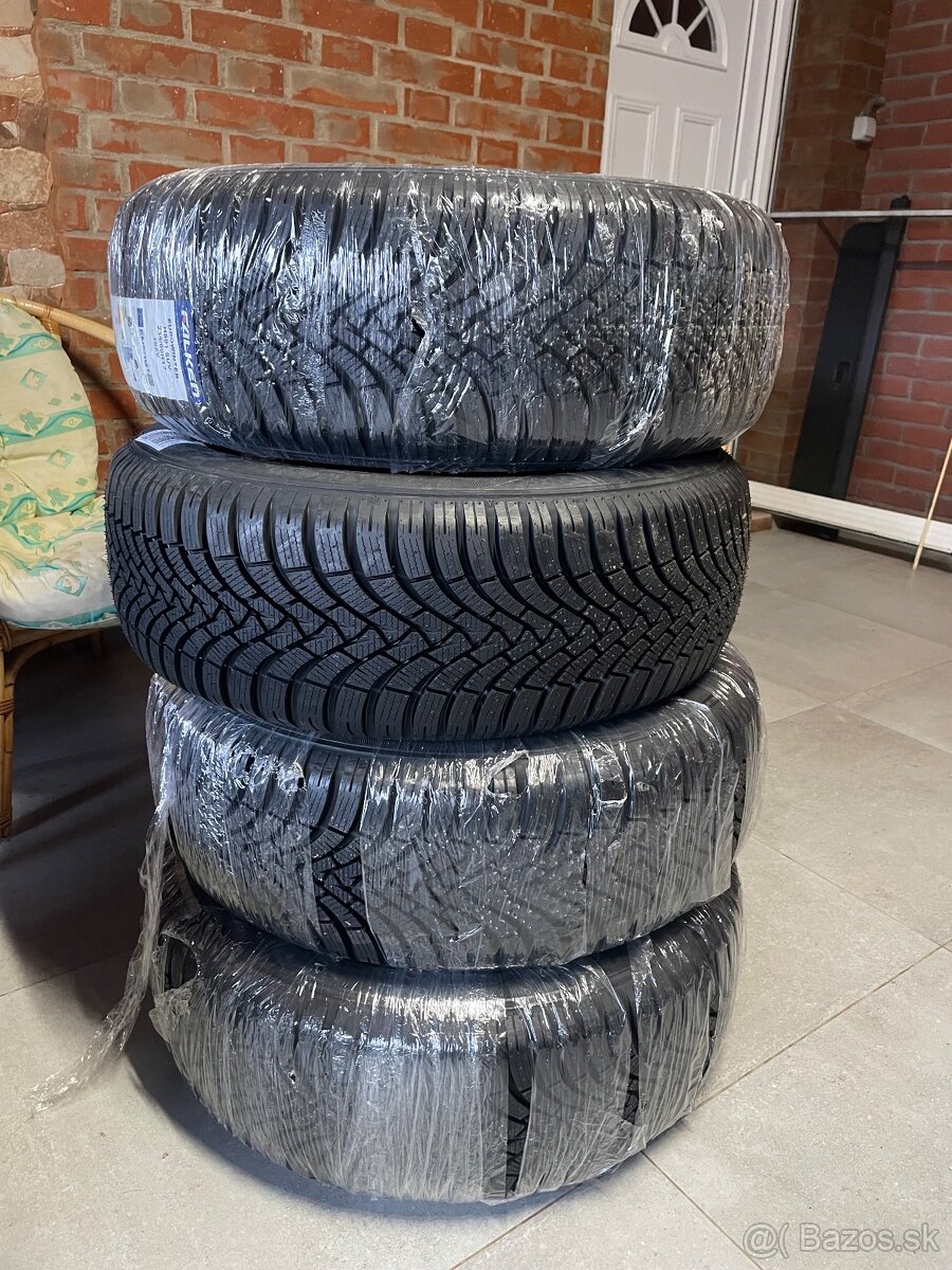 Falken HS01 Eurowinter SUV 235/60 R17