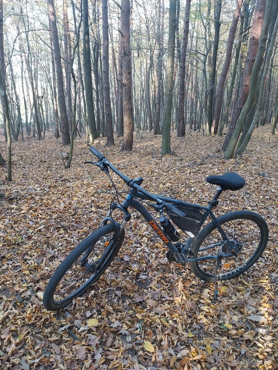 Horský bicykel DEMA