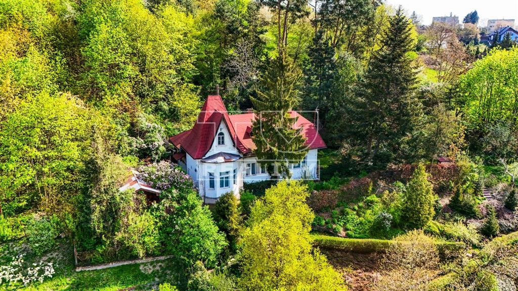 Znížená cena - Na predaj RD na pozemku 4046m2 v Čermeli...