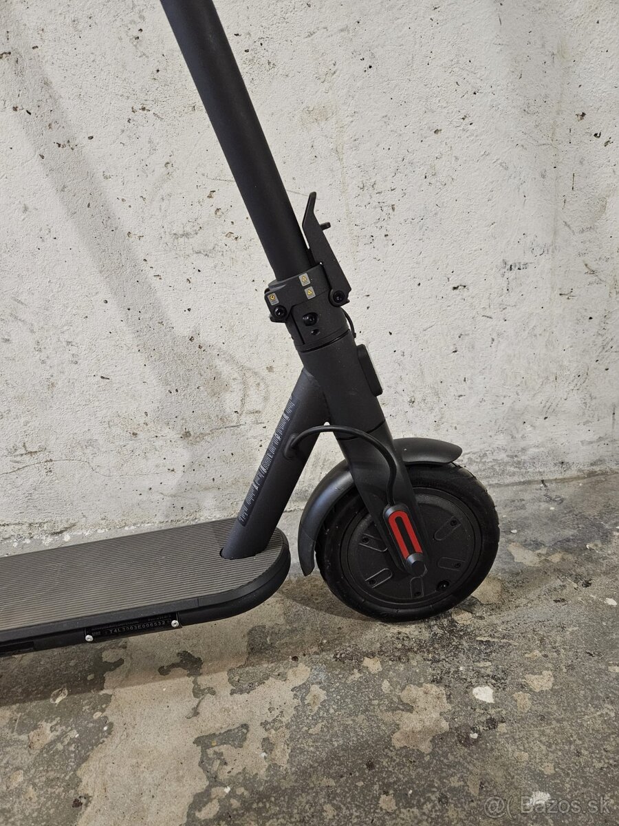 Elektrická kolobežka xiaomi scooter 4 lite