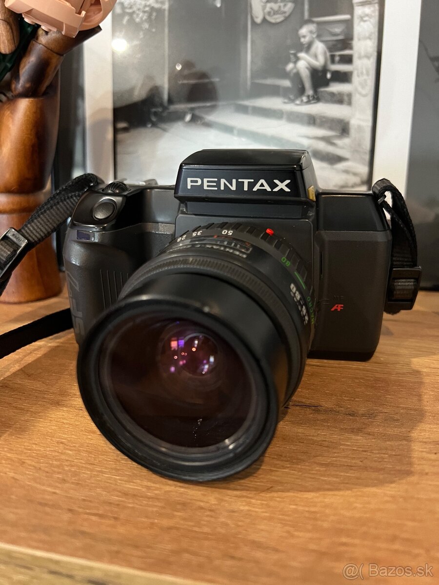 Pentax SF7 + 28-80mm