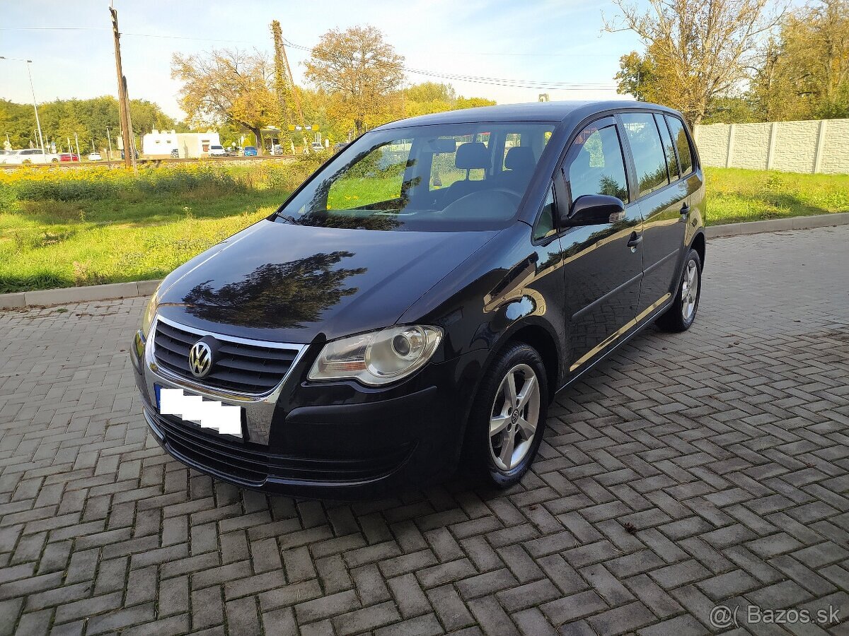 Volkswagen Touran 1,9 TDI  Black Line 6-st, Manuál