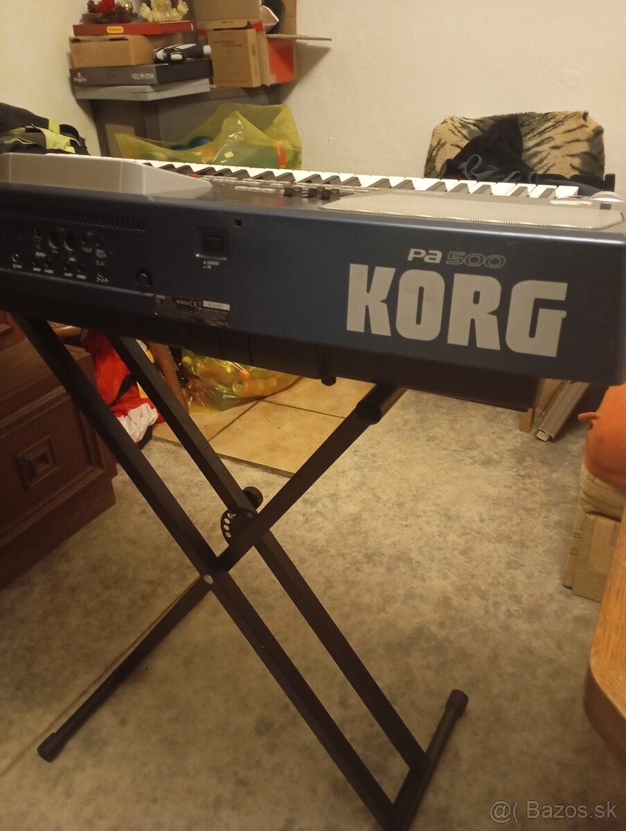 Korg pa 500