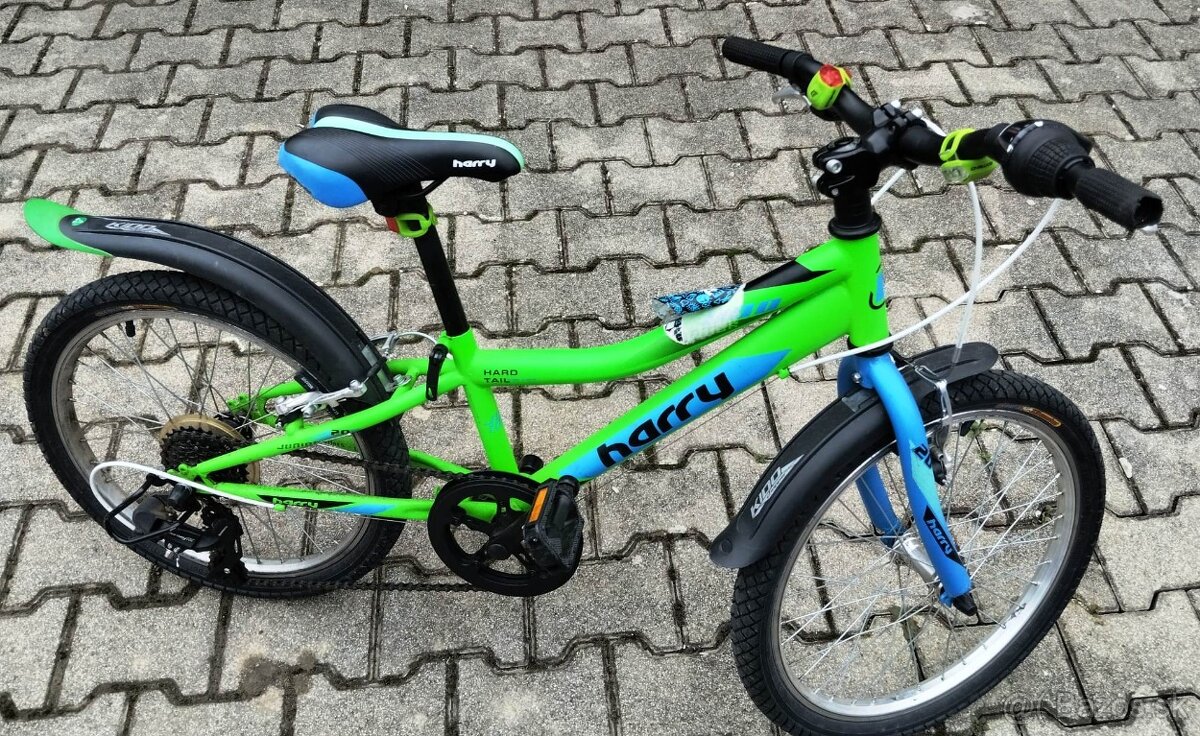 Predám moderný detský bicykel