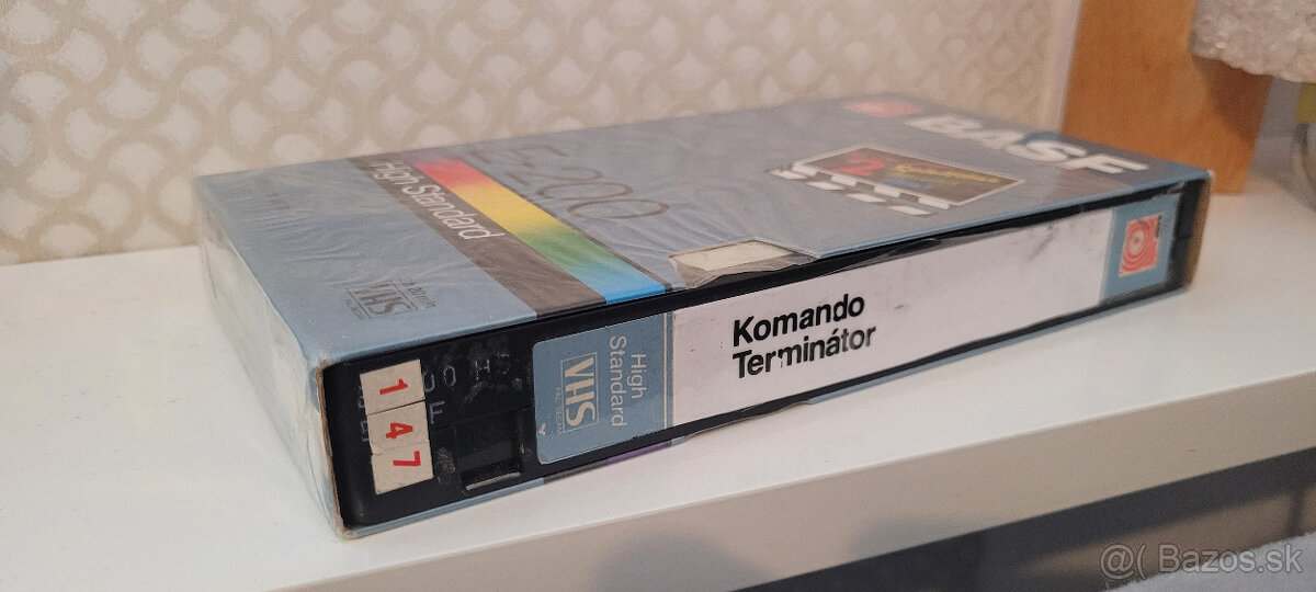 Predam vhs s filmami Komando a Terminátor