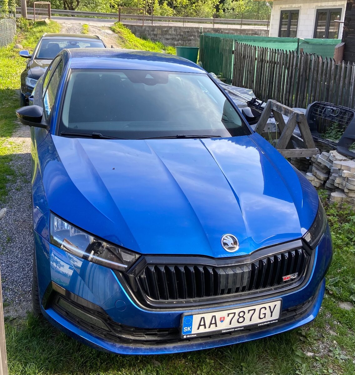 Skoda Octavia 4 1.5 TSI manual