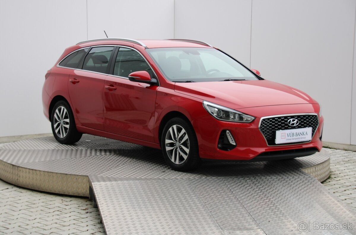 HYUNDAI i30 CW Family 1,4 MPi 73 kW