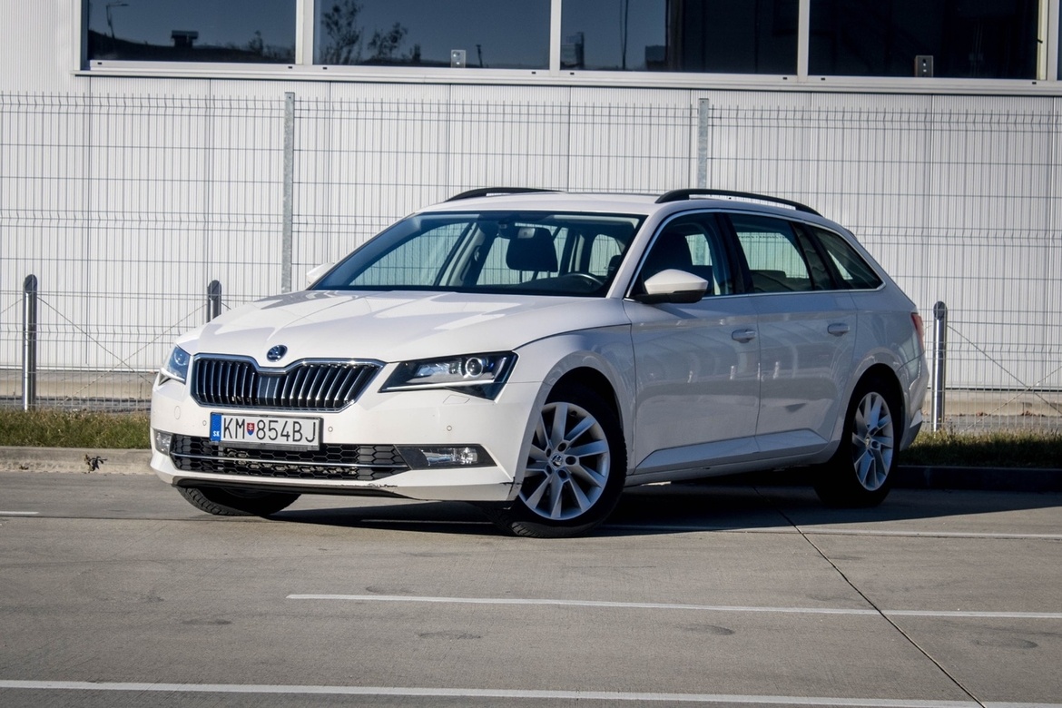 Škoda Superb Combi 2.0 TDI 4x4 Style DSG