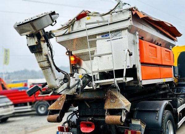 5m3 sypač NEREZ hák kontejner 2.700 ltr solanka nástavba