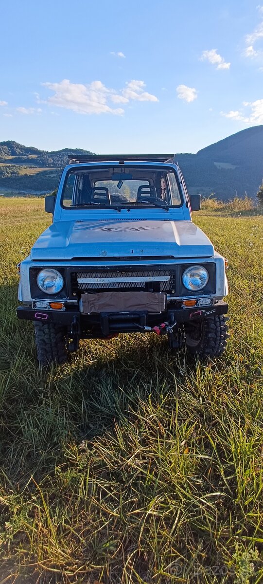 Suzuki Samurai