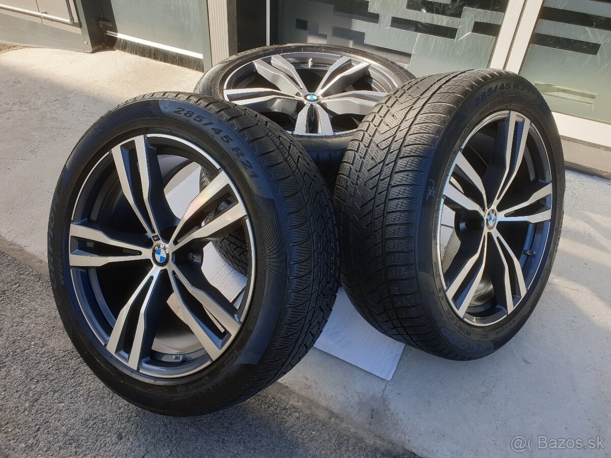 BMW style 754M disky 21" X7 + Pirelli Scorpion Winter