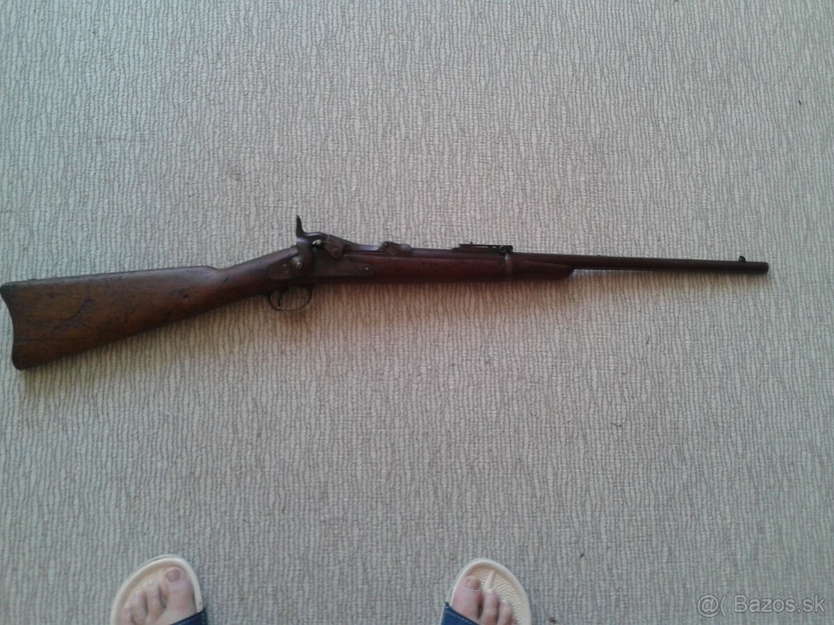 Historická puška Springfield Trapdoor 45-70