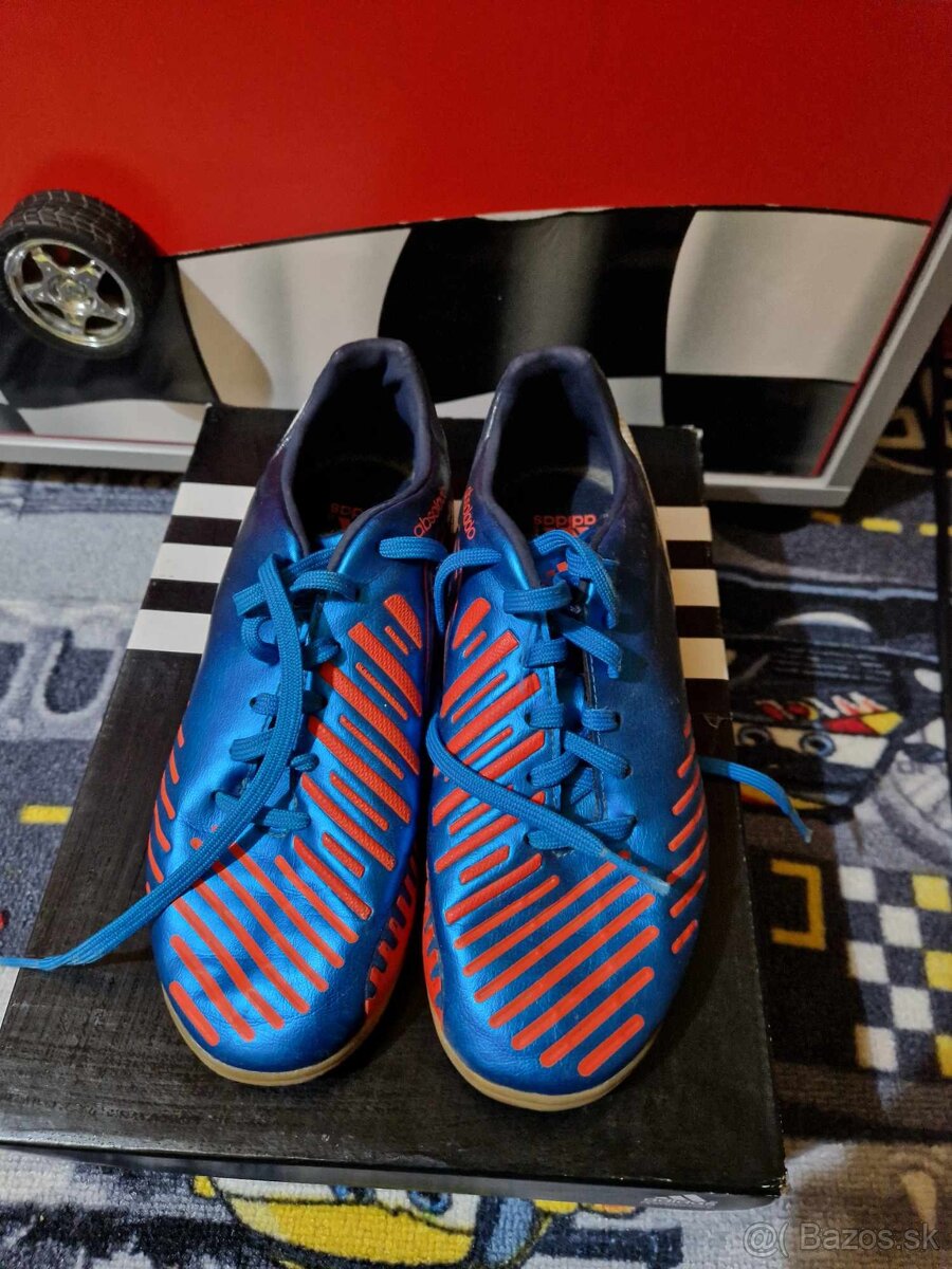 Halovky adidas vel.34