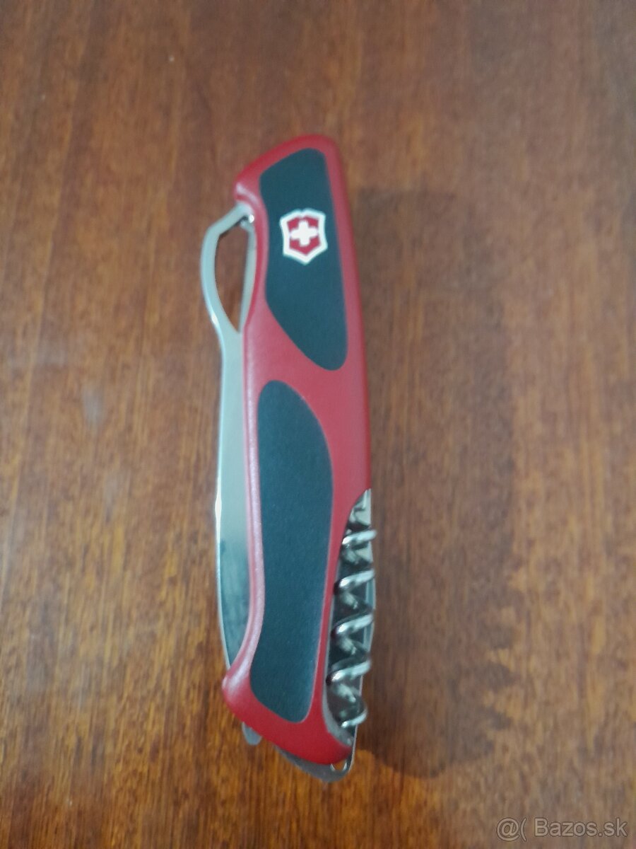 Victorinox