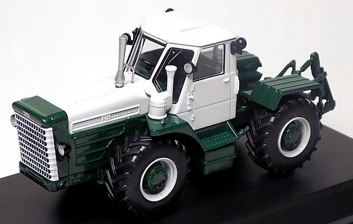 Traktor T-125 1967 1:43