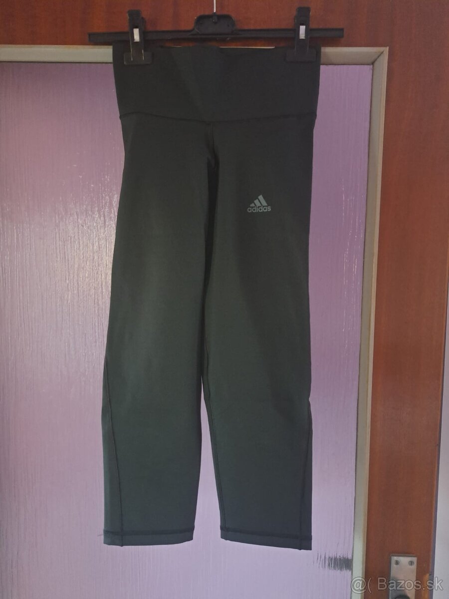 Adidas 3/4 legíny, XS