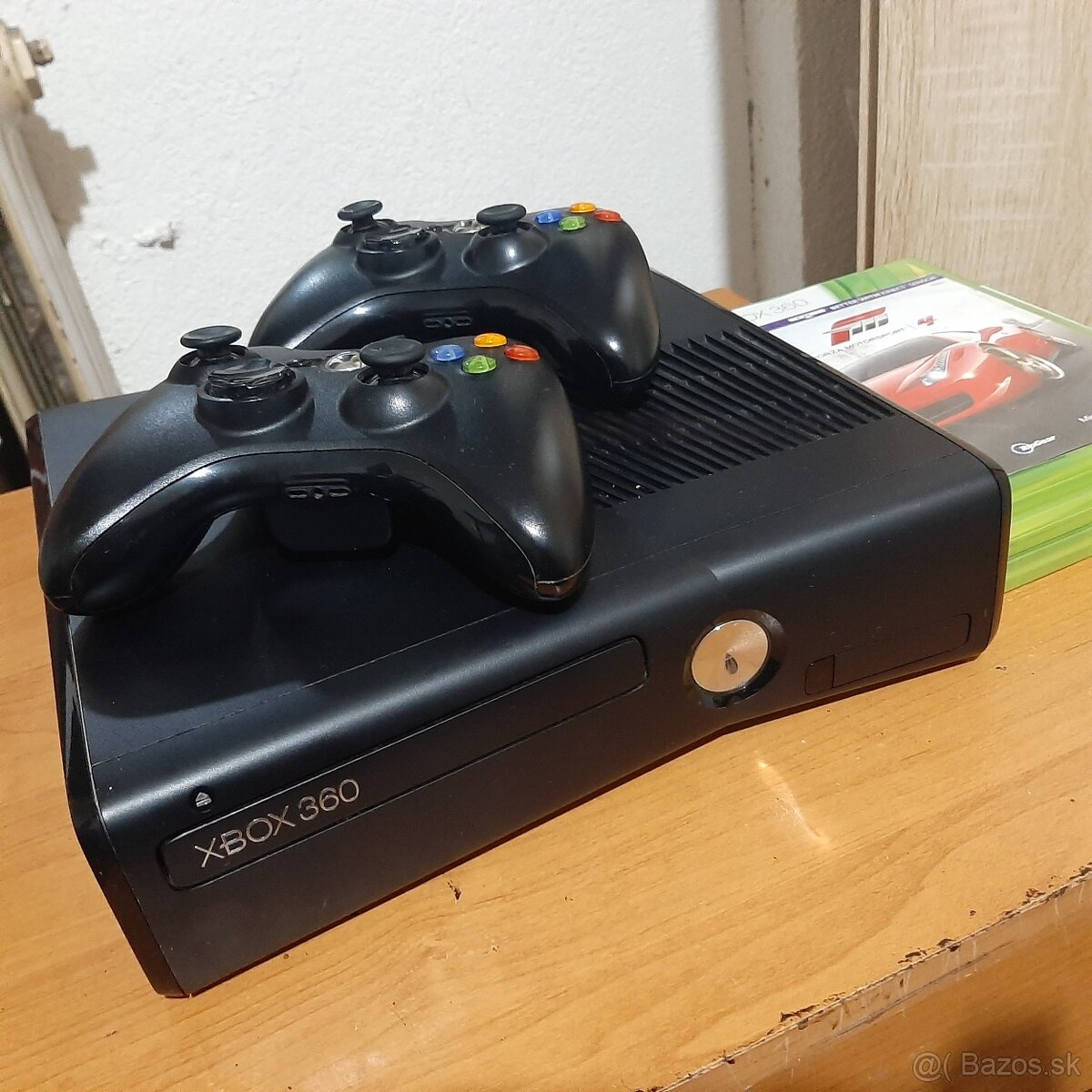 Xbox 360 + televízor