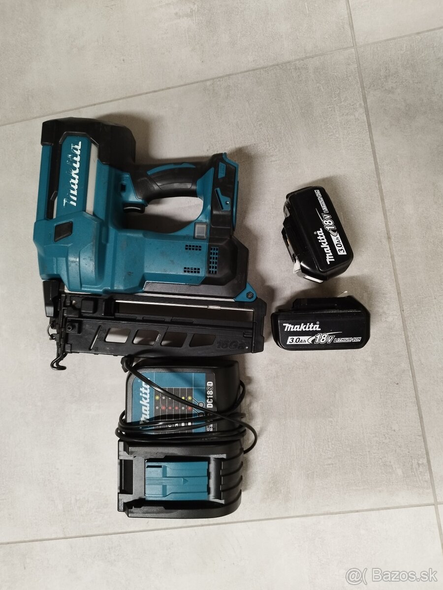 Makita aku klincovacka set