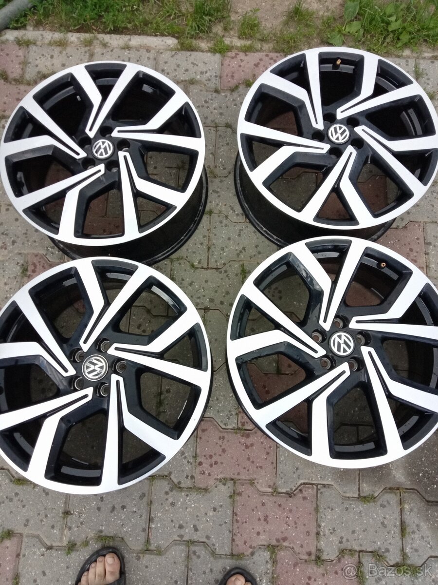 VW Polo GTI 18"5x100 orig.hliníkové disky ,škoda Fabia,rapi