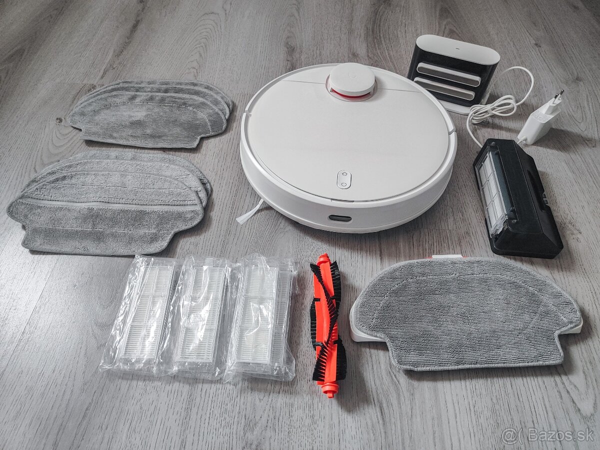 Xiaomi Mi Robot Vacuum Mop P White + náhradné príslušenstvo