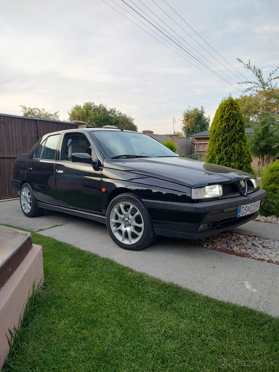 Alfa Romeo 155