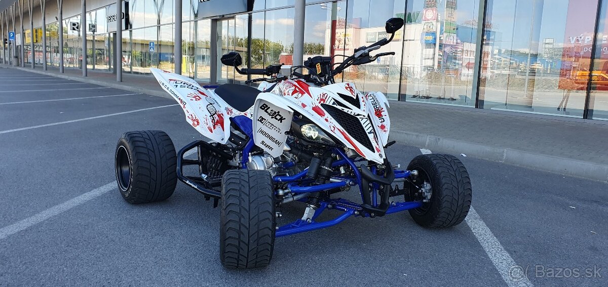 Yamaha Raptor 700R Race