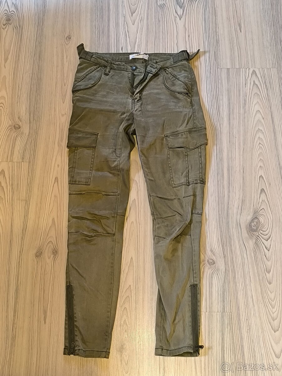 Khaki dámske kapsáče (H&M)