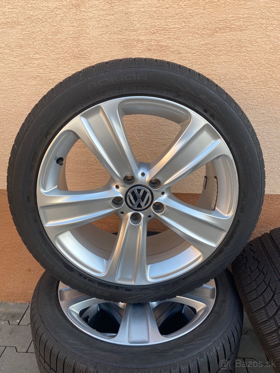 5x112 R18 + 235/45 R18 Nokian zimné  VW Passat B8