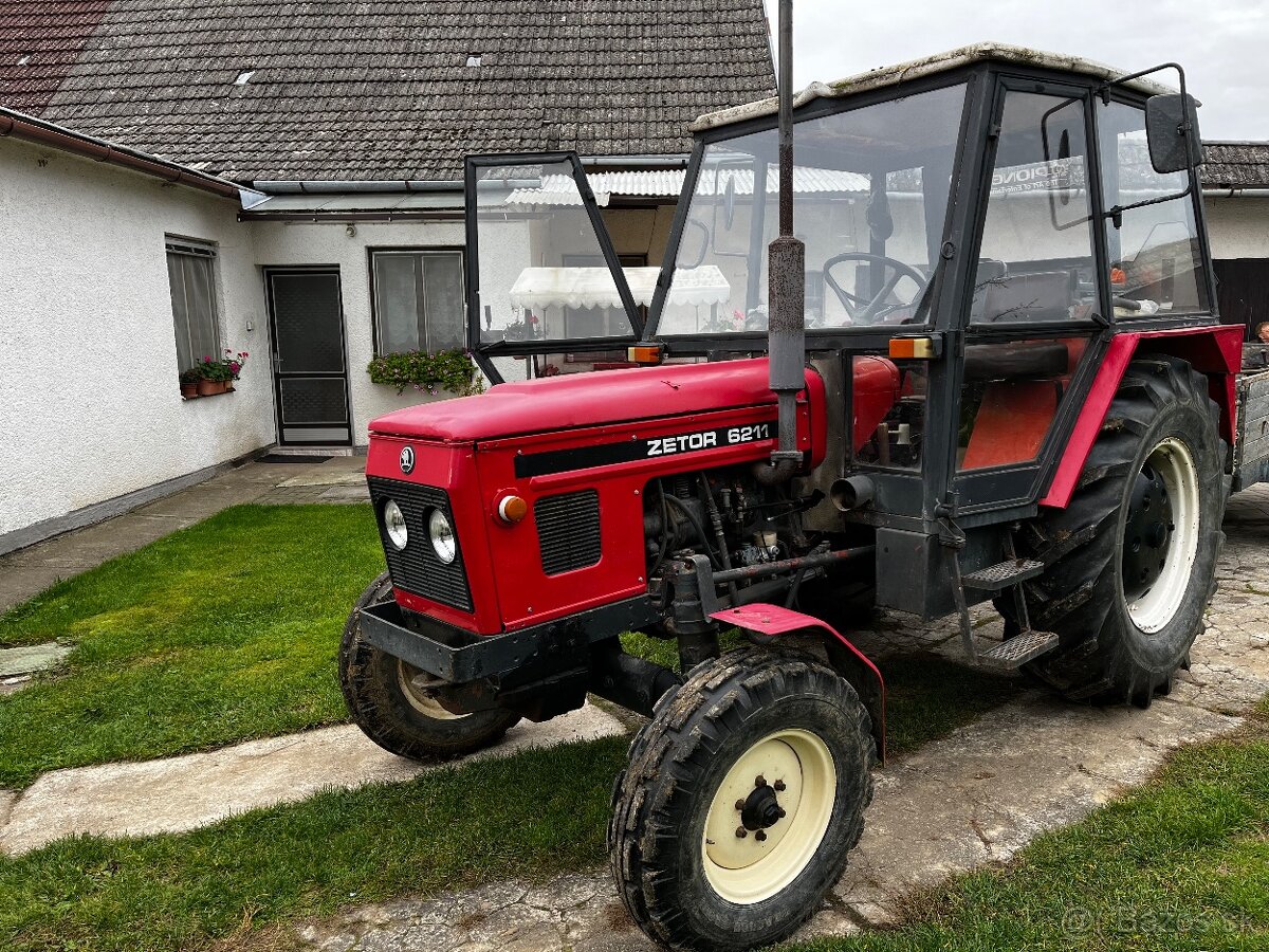 Zetor 6911 komplet s náradím