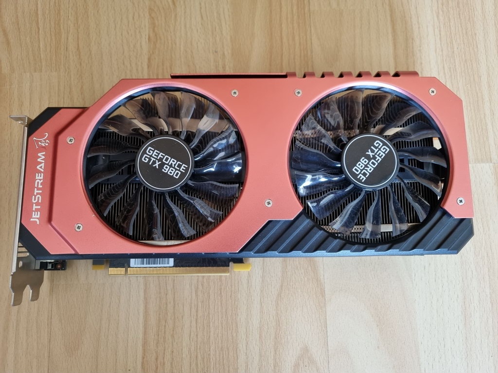 Palit GeForce GTX980 v TOP stave